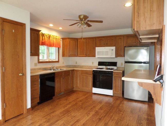 8715 Belle Rd, House other with 3 bedrooms, 2 bathrooms and null parking in Harborcreek PA | Image 8