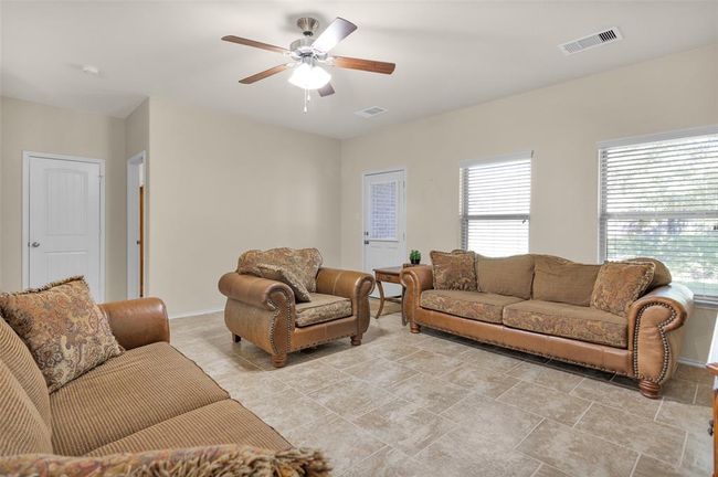 8458 Coral Cove Pass Ln, House other with 3 bedrooms, 2 bathrooms and 2 parking in Conroe TX | Image 26