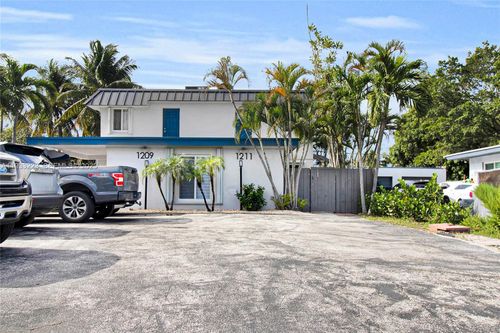 1211-1211 N Andrews Ave, Fort Lauderdale, FL, 33311-6033 | Card Image