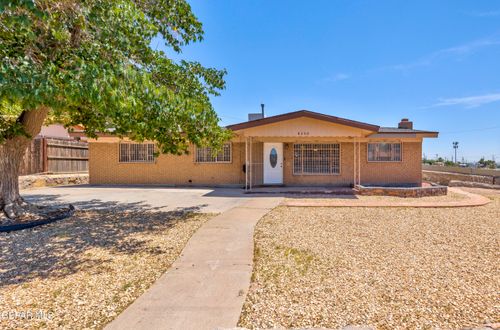 8200 Sandland Dr, El Paso, TX, 79907-1515 | Card Image