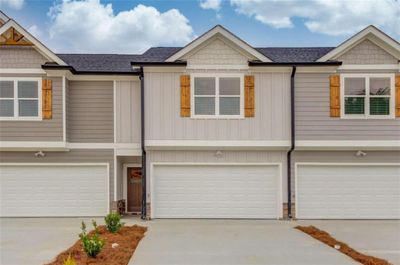 6351 Pine Ridge Point, Townhouse with 3 bedrooms, 2 bathrooms and null parking in Lula GA | Image 2