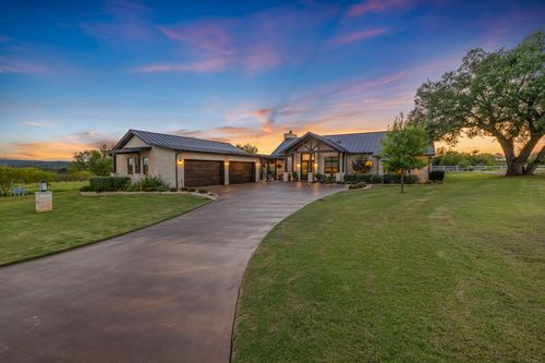 196 Westgate Loop, Horseshoe Bay, TX, 78657-2118 | Card Image