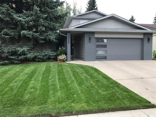 355 Ball Cres, Saskatoon, SK, S7K6E3 | Card Image
