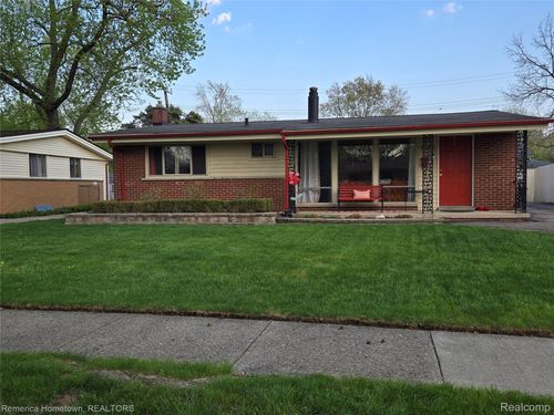 9166 Idaho St, Livonia, MI, 48150-3812 | Card Image