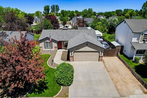 16616 N Liverpool Ln, Nampa, ID, 83687-9441 | Card Image