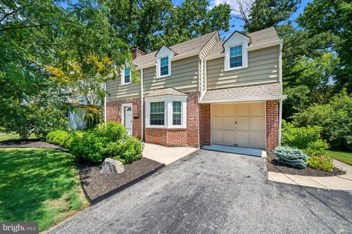 809 Woodsdale Rd, WILMINGTON, DE, 19809-2244 | Card Image