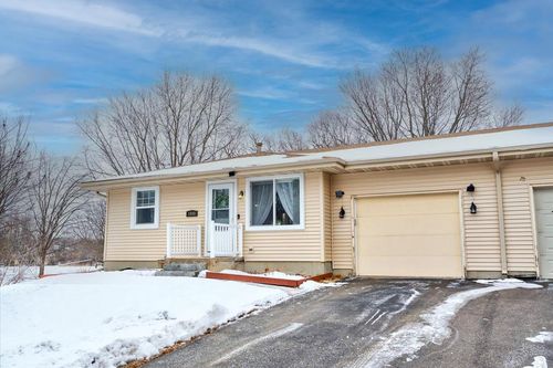 1000 S Division Street, WAUNAKEE, WI, 53597 | Card Image