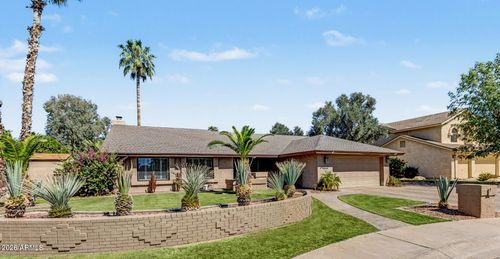 5002 E Le Marche Ave, Scottsdale, AZ, 85254-1665 | Card Image