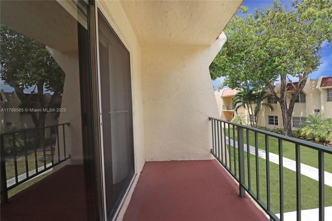 201-CC - 13934 Sw 90 Th Ave, Condo with 1 bedrooms, 1 bathrooms and null parking in Miami FL | Image 14