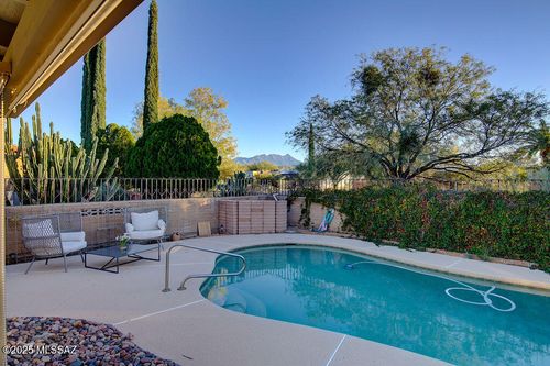 121 W Paseo Recortado, Green Valley, AZ, 85614-3469 | Card Image