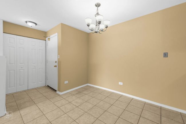 APT-306 - 1185 Higgins Quarters Dr, Condo with 2 bedrooms, 1 bathrooms and 2 parking in Hoffman Estates IL | Image 5