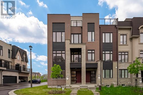 31 William Shearn Cres, Markham, ON, L6C3J3 | Card Image