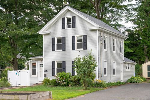 180 Berlin Ave, Southington, CT, 06489-3222 | Card Image