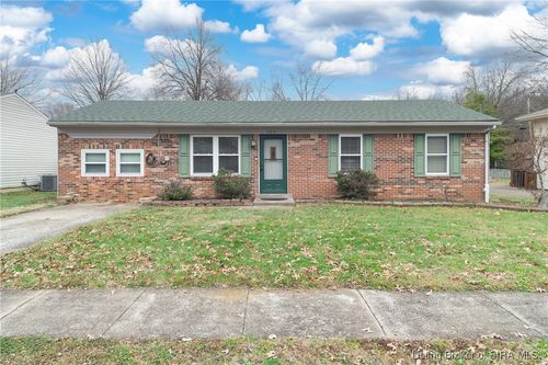 303 Pimlico Dr, New Albany, IN, 47150-4347 | Card Image