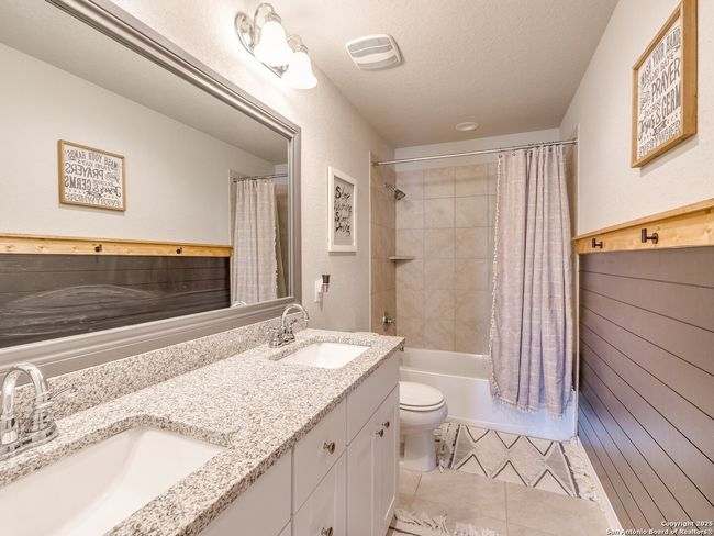 5726 Chestnut Xing, House other with 4 bedrooms, 3 bathrooms and null parking in San Antonio TX | Image 19