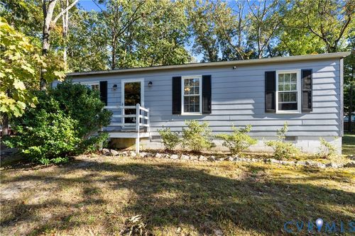 5031 Cedarbend Ln, North Chesterfield, VA, 23237-3265 | Card Image