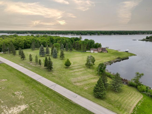 14796 Maple Trl Se, House other with 3 bedrooms, 3 bathrooms and null parking in Mentor MN | Image 38