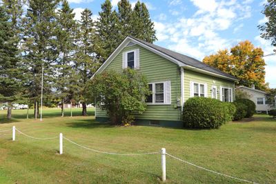 70 Freeman Street, House other with 2 bedrooms, 1 bathrooms and null parking in Newport City VT | Image 3