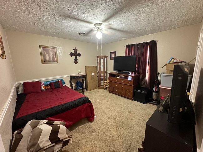 1007 Xenia St, House other with 3 bedrooms, 1 bathrooms and null parking in Plainview TX | Image 9