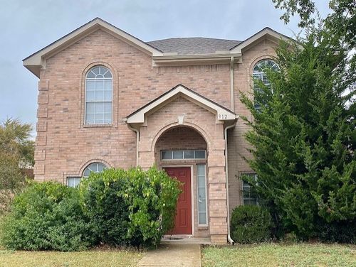 912 Walters Dr, Cedar Hill, TX, 75104-7714 | Card Image