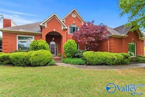 101 Windsong Ct, Madison, AL, 35757-7658 | Card Image