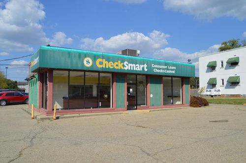 1301 E Main St, Lancaster, OH, 43130-4005 | Card Image