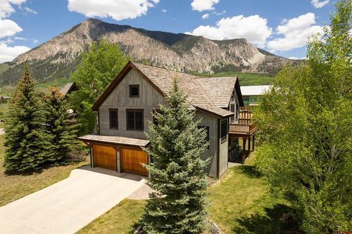 111 Alpine Ct, Crested Butte, CO, 81224-9773 | Card Image