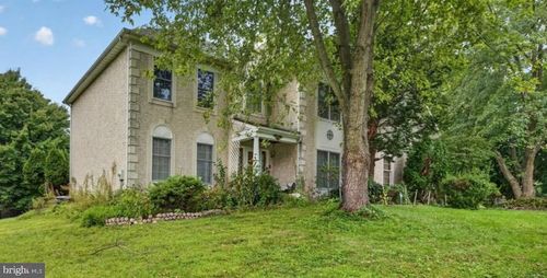 827 Corner Ketch Rd, Newark, DE, 19711-2903 | Card Image