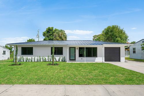707 Sunset Dr, Lake Worth Beach, FL, 33461-5629 | Card Image