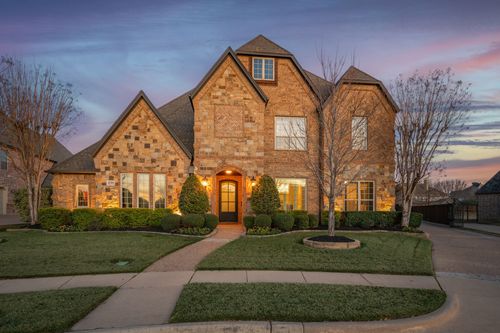 2116 Camden Cir, Southlake, TX, 76092-8496 | Card Image