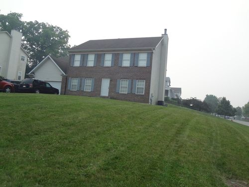 1035 Deer Creek Rd, Carpentersville, IL, 60110-1955 | Card Image