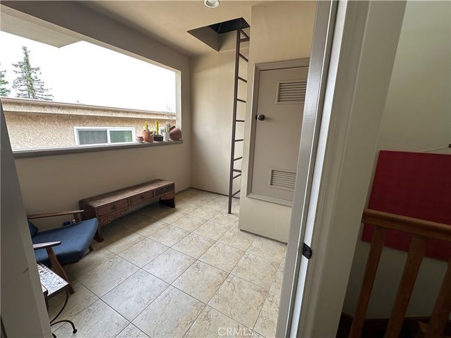 bonus patio | Image 19