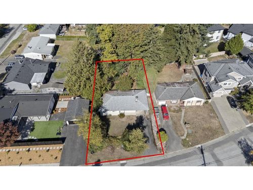 11055 80a Ave, Delta, BC, V4C1Y4 | Card Image