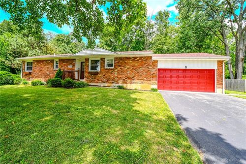 3490 Clar Von Dr, Beavercreek, OH, 45430-1708 | Card Image