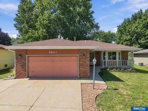 3601 N 4th Street Ct, Lincoln, NE, 68521-2759 | Card Image