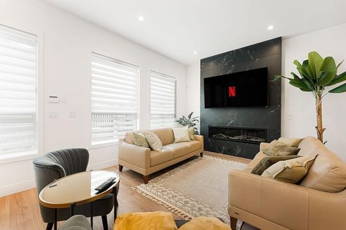 7609 197 St, Langley, BC, V2Y3T4 | Card Image