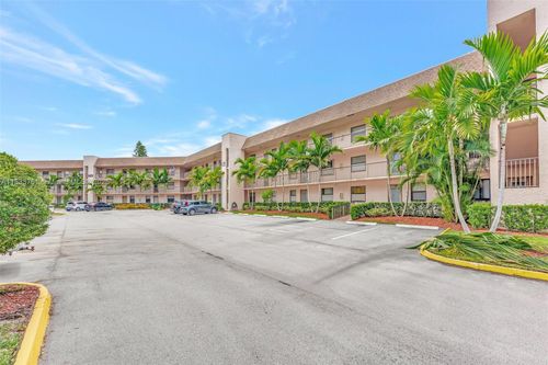 apt-209-10304 Sunrise Lakes Blvd, Sunrise, FL, 33322-5917 | Card Image
