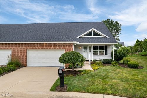 2645 Sawgrass Cir Se, Massillon, OH, 44646-7437 | Card Image