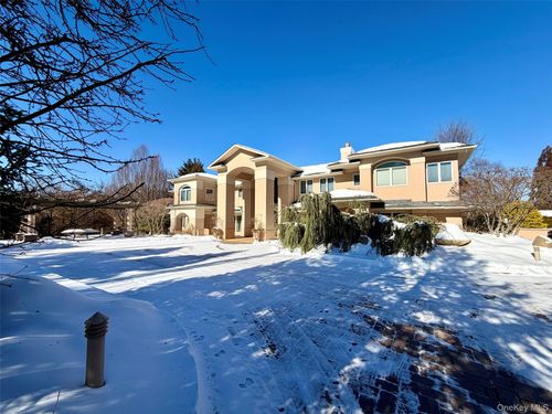 5 Glen Hill Ct, Dix Hills, NY, 11746-4819 | Card Image