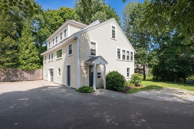 10 - 8 East St, Home with 9 bedrooms, 7 bathrooms and 6 parking in Hingham MA | Image 20