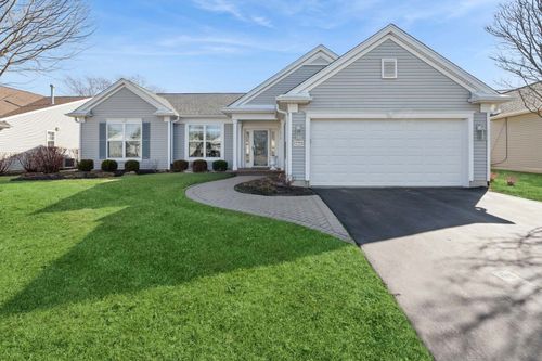 12224 Arlington Dr, Huntley, IL, 60142-7829 | Card Image