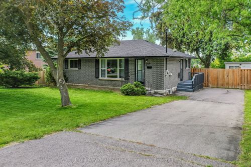 308 Collison Ave, Peterborough, ON, K9J1A6 | Card Image