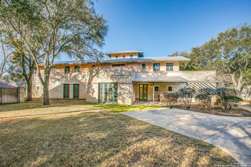 2 Laurel Pl, San Antonio, TX, 78209-1853 | Card Image