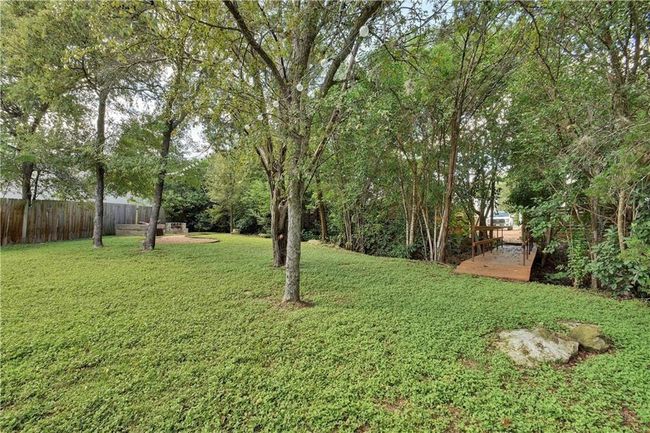 B - 2209 Thornton Rd, Condo with 3 bedrooms, 3 bathrooms and 2 parking in Austin TX | Image 26