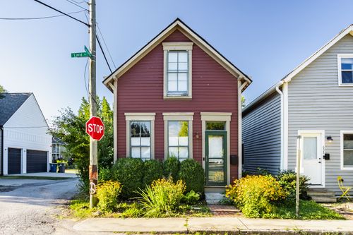 607 Lord St, Indianapolis, IN, 46202-4015 | Card Image