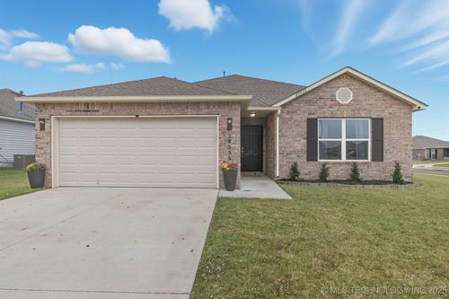 29535 E 79th Pl S, Broken Arrow, OK, 74014-5062 | Card Image