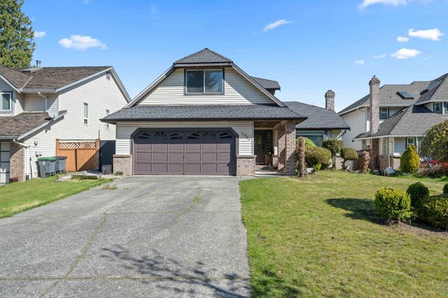14331 77 A Avenue, House other with 6 bedrooms, 3 bathrooms and 6 parking in Surrey BC | Image 1