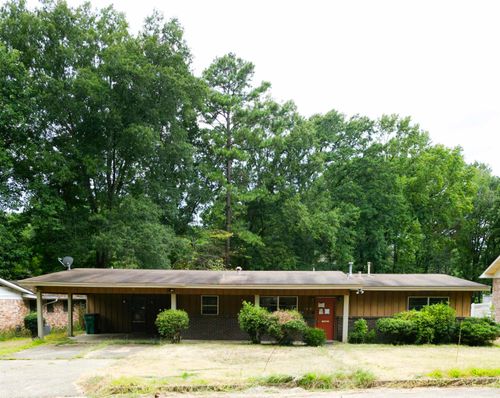 1208 Crestwood Dr, El Dorado, AR, 71730-3068 | Card Image
