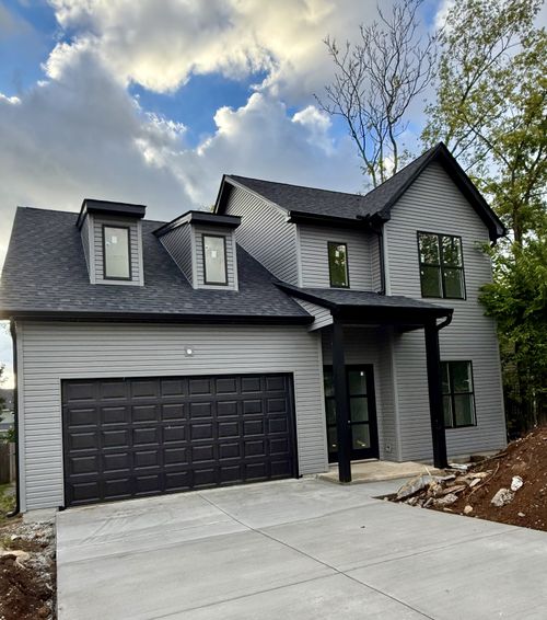 1609 21st Ave N, Nashville, TN, 37208-2338 | Card Image