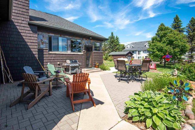 206 N Broadway Ave, House other with 2 bedrooms, 2 bathrooms and null parking in Grand Marais MN | Image 23